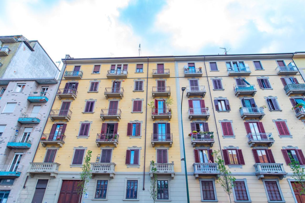 Oggi Ti Porto A Torino By Happyhostorino Apartment Exterior photo